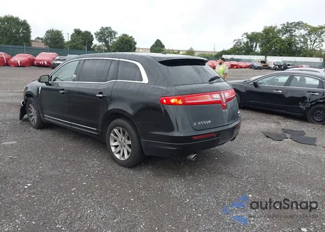 2014 Lincoln Mkt Livery z USA, uszkodzony, nr VIN 2LMHJ5NK0EBL55988